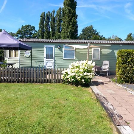 Locatie Het Knooppunt Engelse Chalet Nuis Exteriör bild